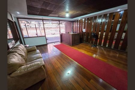 Apartamento para alugar com 45m², 2 quartos e 1 vagaHall de entrada