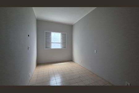 Casa para alugar com 173m², 3 quartos e 4 vagas Casa para alugar com 173m², 3 quartos e 4 vagasQuarto 1