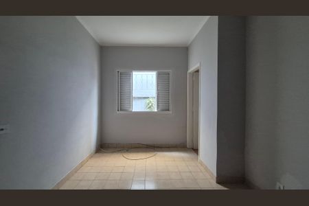Casa para alugar com 173m², 3 quartos e 4 vagas Casa para alugar com 173m², 3 quartos e 4 vagasSuíte
