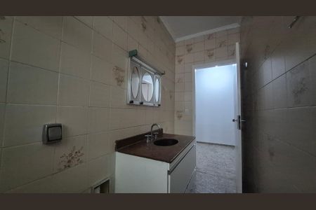 Casa para alugar com 173m², 3 quartos e 4 vagas Casa para alugar com 173m², 3 quartos e 4 vagasBanheiro