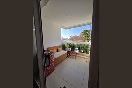 Apartamento à venda com 82m², 3 quartos e 3 vagasVaranda