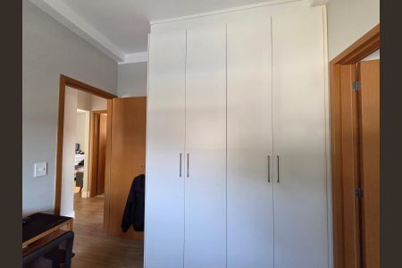 Apartamento à venda com 82m², 3 quartos e 3 vagasQuarto 1