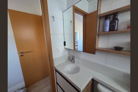 Apartamento à venda com 82m², 3 quartos e 3 vagasBanheiro Suíte 2