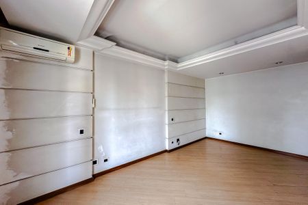 Apartamento para alugar com 400m², 4 quartos e 4 vagas Apartamento para alugar com 400m², 4 quartos e 4 vagasQuarto 1 - Suíte