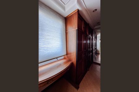 Apartamento para alugar com 400m², 4 quartos e 4 vagas Apartamento para alugar com 400m², 4 quartos e 4 vagasQuarto 1 - Suíte