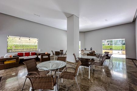 Apartamento para alugar com 400m², 4 quartos e 4 vagas Apartamento para alugar com 400m², 4 quartos e 4 vagasÁrea comum - Salão de festas