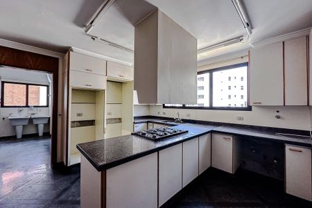 Apartamento para alugar com 400m², 4 quartos e 4 vagas Apartamento para alugar com 400m², 4 quartos e 4 vagasCozinha
