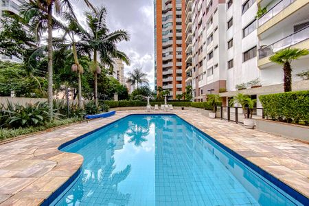 Apartamento para alugar com 400m², 4 quartos e 4 vagasÁrea comum - Piscina