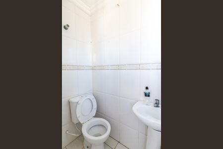 Apartamento para alugar com 168m², 3 quartos e 2 vagas Apartamento para alugar com 168m², 3 quartos e 2 vagasBanheiro de Serviço