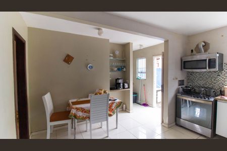 Casa à venda com 359m², 4 quartos e 2 vagasCozinha