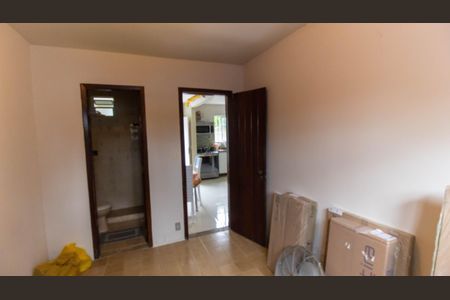 Casa à venda com 359m², 4 quartos e 2 vagasSuíte 2