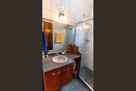 Casa à venda com 359m², 4 quartos e 2 vagasBanheiro