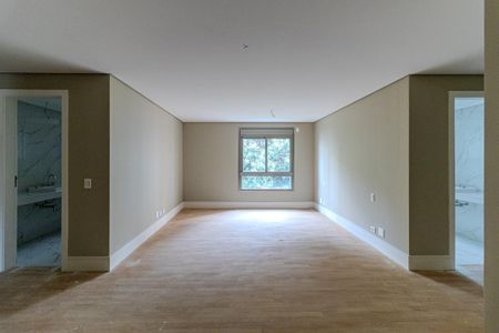 Apartamento à venda com 389m², 4 quartos e 6 vagas Apartamento à venda com 389m², 4 quartos e 6 vagasSuíte 3