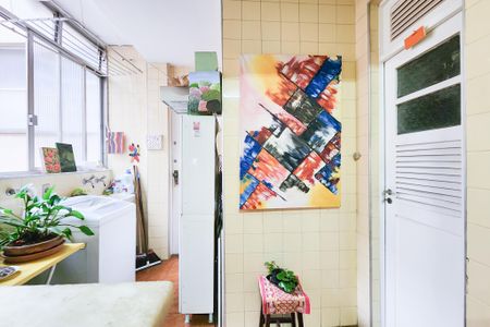 Apartamento à venda com 90m², 3 quartos e 1 vagaÁrea de Serviço