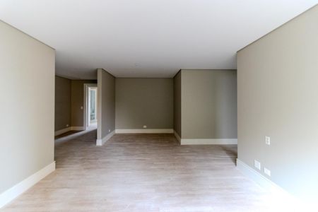 Apartamento à venda com 388m², 4 quartos e 6 vagasSuíte 3