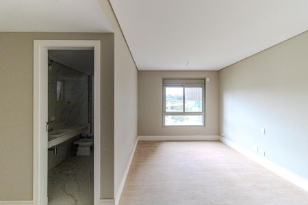 Apartamento à venda com 388m², 4 quartos e 6 vagasSuíte 2