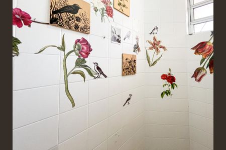 Casa à venda com 180m², 4 quartos e 2 vagasBanheiro de Serviço