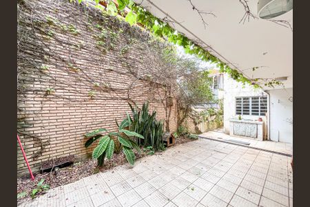 Casa à venda com 180m², 4 quartos e 2 vagasÁrea Externa