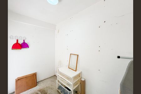 Casa à venda com 180m², 4 quartos e 2 vagasQuarto de Serviço