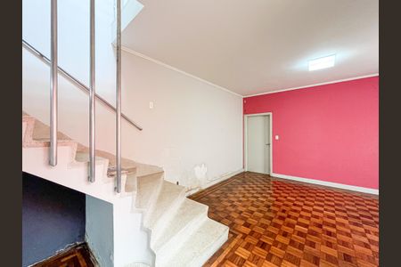 Casa à venda com 180m², 4 quartos e 2 vagasSala