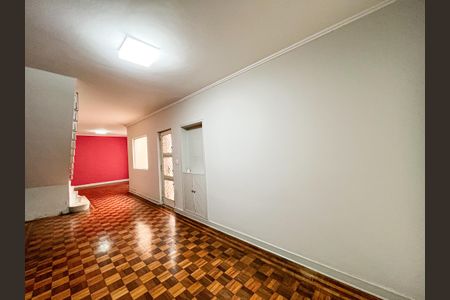 Casa à venda com 180m², 4 quartos e 2 vagasSala