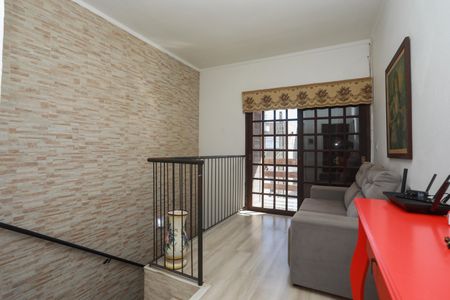 Casa para alugar com 290m², 4 quartos e 7 vagas Casa para alugar com 290m², 4 quartos e 7 vagasSala