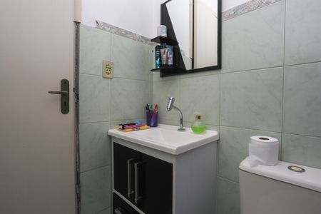 Casa para alugar com 290m², 4 quartos e 7 vagas Casa para alugar com 290m², 4 quartos e 7 vagasBanheiro da Suite 1