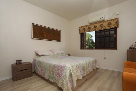 Casa para alugar com 290m², 4 quartos e 7 vagas Casa para alugar com 290m², 4 quartos e 7 vagasSuite 3