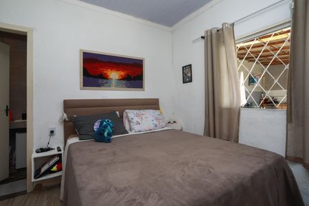 Casa para alugar com 290m², 4 quartos e 7 vagas Casa para alugar com 290m², 4 quartos e 7 vagasFundos edícula - Suite