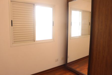 Apartamento à venda com 117m², 3 quartos e 2 vagasQuarto 1