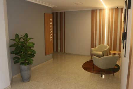 Apartamento à venda com 117m², 3 quartos e 2 vagasHall social
