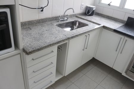 Apartamento à venda com 117m², 3 quartos e 2 vagasCozinha