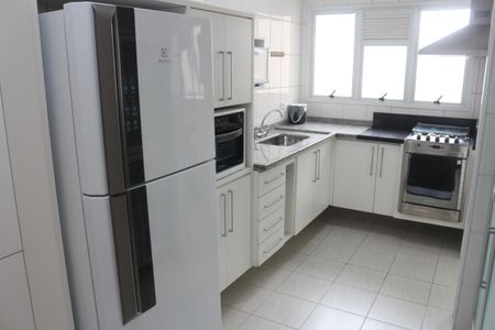 Apartamento à venda com 117m², 3 quartos e 2 vagasCozinha