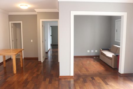 Apartamento à venda com 117m², 3 quartos e 2 vagasSala