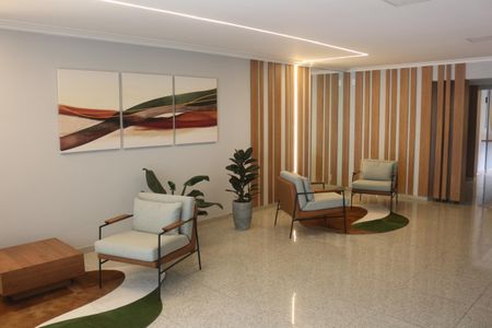 Apartamento à venda com 117m², 3 quartos e 2 vagasHall social