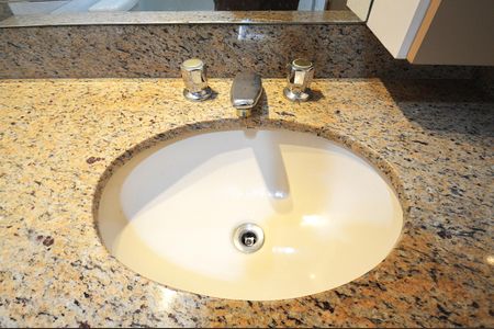 Apartamento à venda com 90m², 3 quartos e 2 vagasBanheiro da Suíte