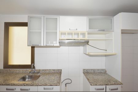 Apartamento à venda com 90m², 3 quartos e 2 vagasCozinha