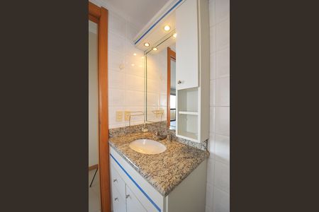 Apartamento à venda com 90m², 3 quartos e 2 vagasBanheiro Social