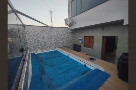 Casa para alugar com 358m², 5 quartos e 1 vagaÁrea comum - Piscina