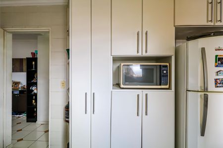 Apartamento à venda com 86m², 3 quartos e 3 vagas Apartamento à venda com 86m², 3 quartos e 3 vagasCozinha