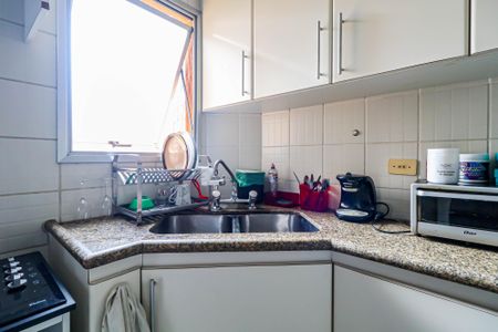 Apartamento à venda com 86m², 3 quartos e 3 vagas Apartamento à venda com 86m², 3 quartos e 3 vagasCozinha