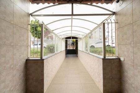 Apartamento à venda com 42m², 2 quartos e 1 vaga Apartamento à venda com 42m², 2 quartos e 1 vagaÁrea Comum