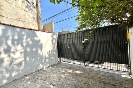 Casa à venda com 120m², 3 quartos e 2 vagas Casa à venda com 120m², 3 quartos e 2 vagasGaragem