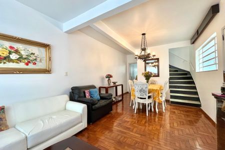 Sala de casa à venda com 3 quartos, 120m² em Jardim Oriental, São Paulo