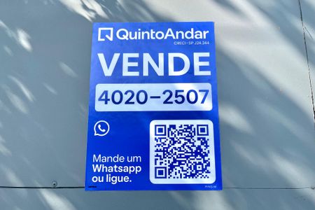 Casa à venda com 120m², 3 quartos e 2 vagas Casa à venda com 120m², 3 quartos e 2 vagasPlaquinha