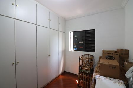 Apartamento à venda com 87m², 3 quartos e 2 vagasQuarto 1