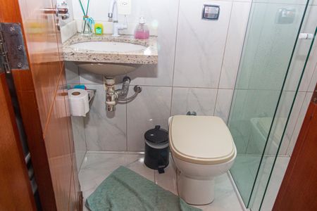 Casa à venda com 80m², 3 quartos e 2 vagasBanheiro da Suíte 2