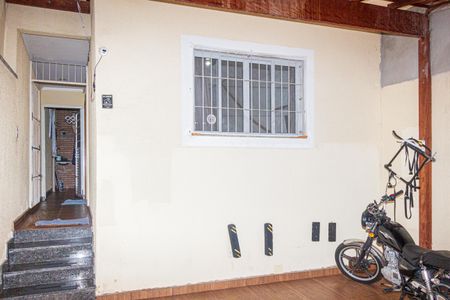 Casa à venda com 80m², 3 quartos e 2 vagasGaragem