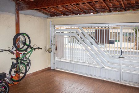 Casa à venda com 80m², 3 quartos e 2 vagasGaragem