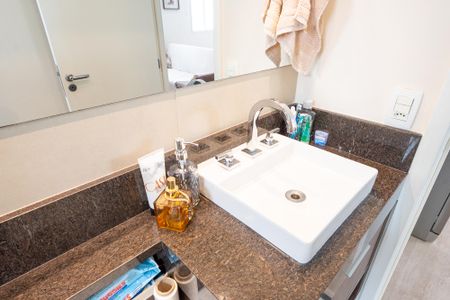 Apartamento para alugar com 37m², 1 quarto e sem vaga Apartamento para alugar com 37m², 1 quarto e sem vagaBanheiro Social